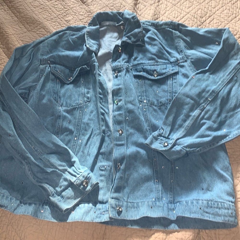 BEDAZZLED DENIM JACKET ‼️